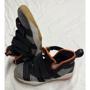 Nike Lebron Soldier Safari Black Team Orange AJ5123-006 Size 4Y